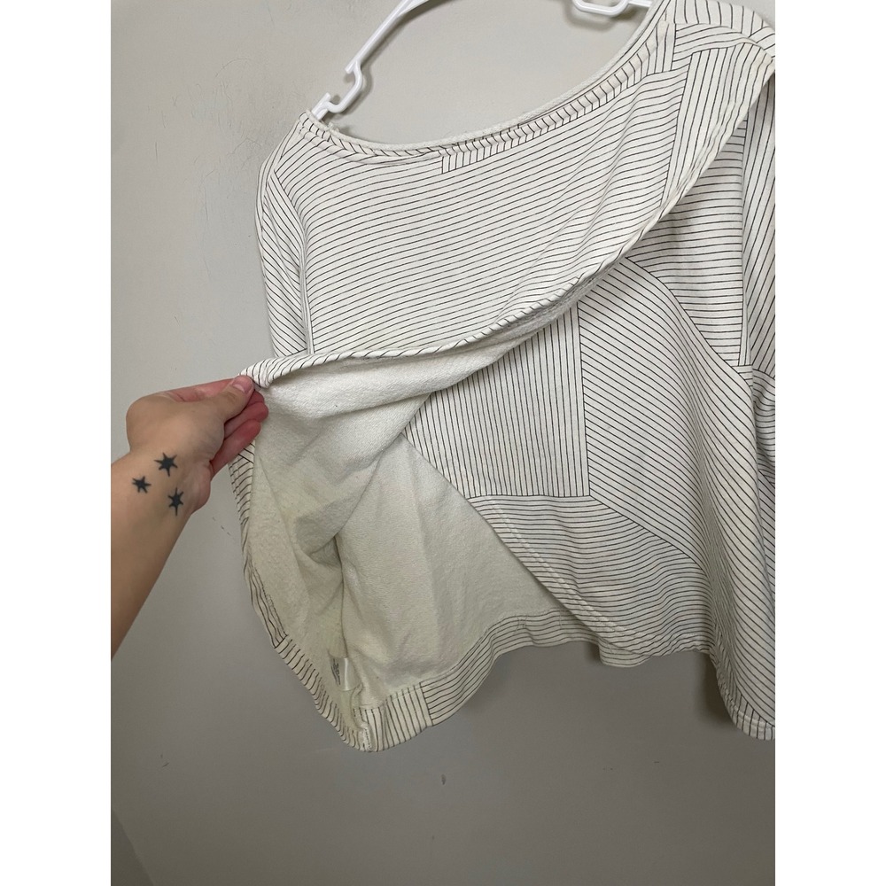 Anthropologie Postmark Embroidered Pocket Striped Sweatshirt Size Large - Picture 6 of 11